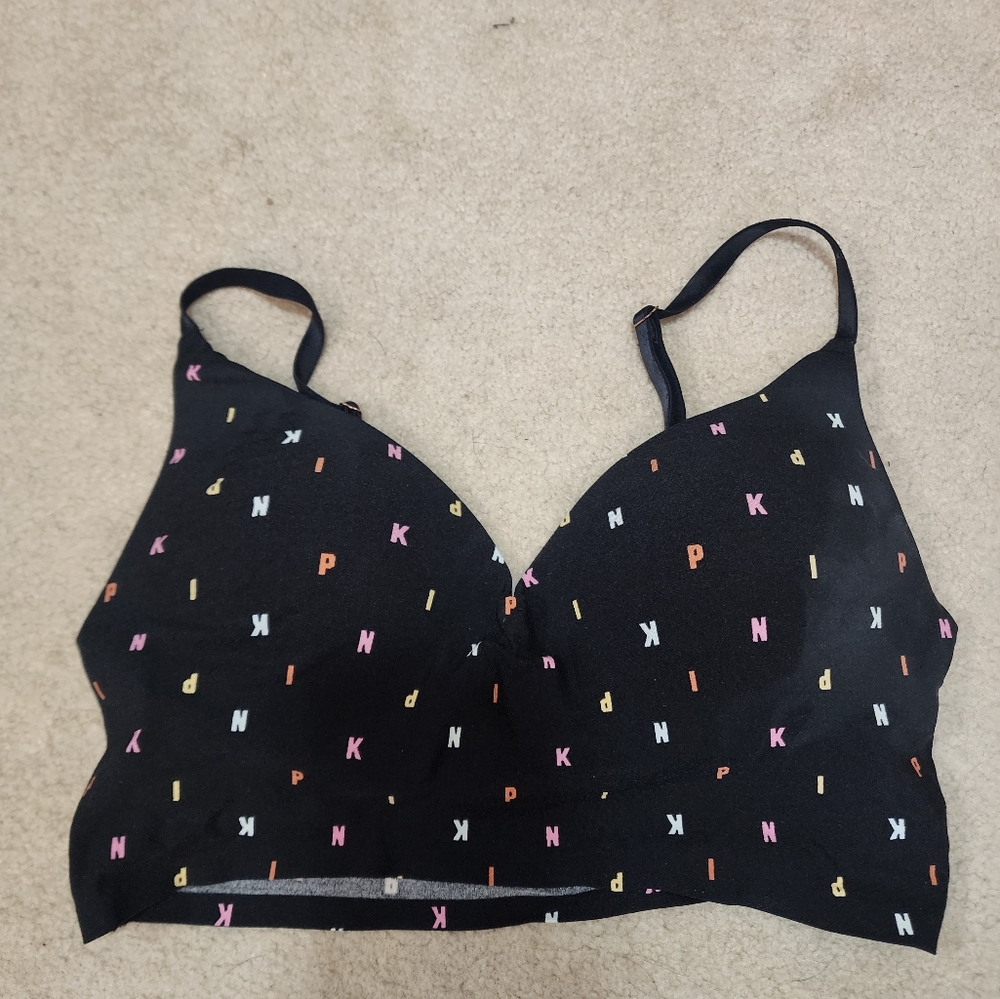 PINK active lightly lined sports bra